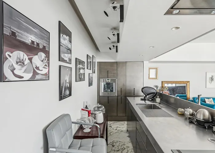 아파트 Quai Des Celestins 1bdr By B'your *